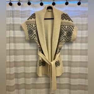 Old Navy Cream and Gray Short Sleeve Cardigan Sweater